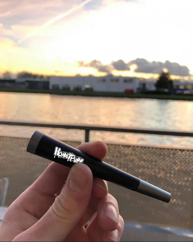 Pipa de Hierbas Metal Cono — 5 Filtros de Carbón Activado Removibles