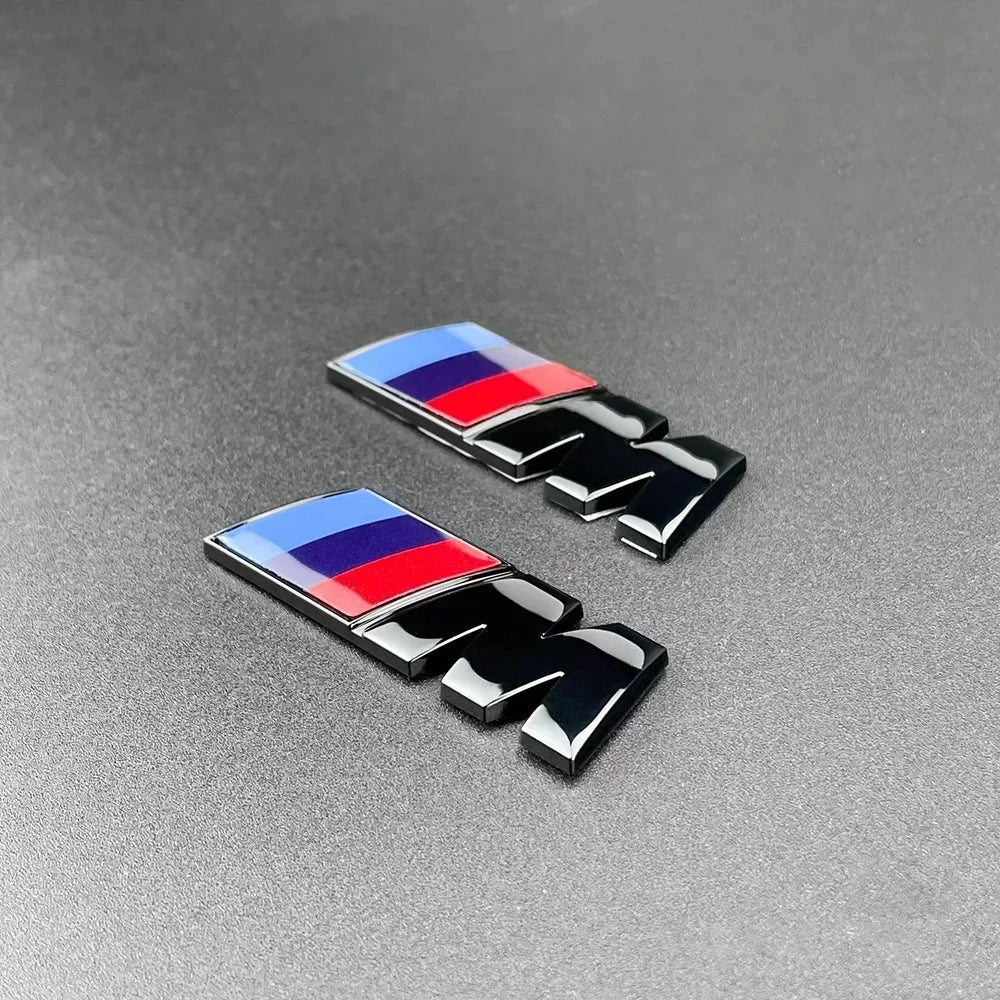 Emblema BMW M Tri-Color — Logo 3D Impermeable para Serie 1/3/5/7 y X1/X3/X5/X6