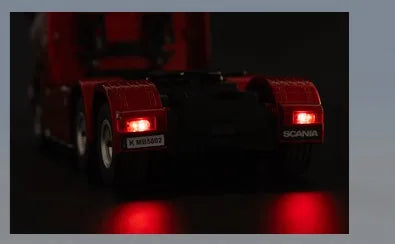 HUINA 1501 770S RC Truck 1/18 – Tractor y Trailer de Ingeniería con Luces y Sonido