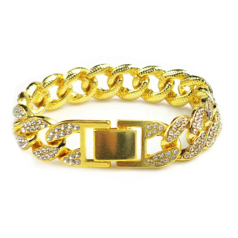 Collar de Lujo para Perros – Cadena Cubana Dorada con Diamantes para Mascotas